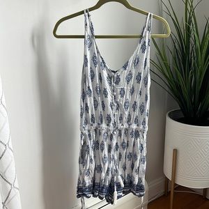 Hollister Romper size M
